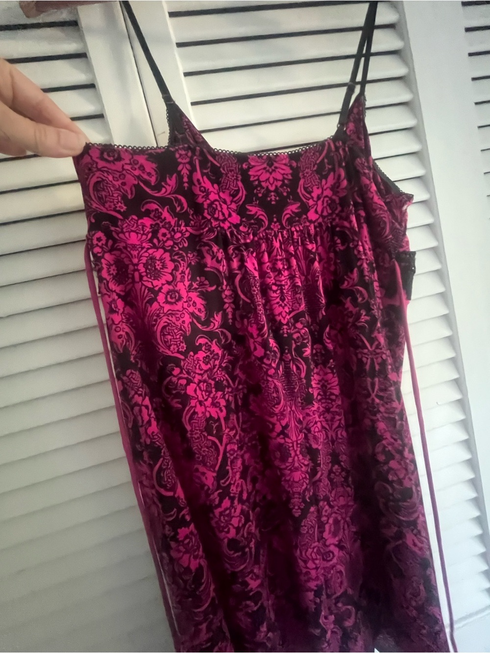 In Bloom Hot Pink and Black Slip - Picture 6 of 14